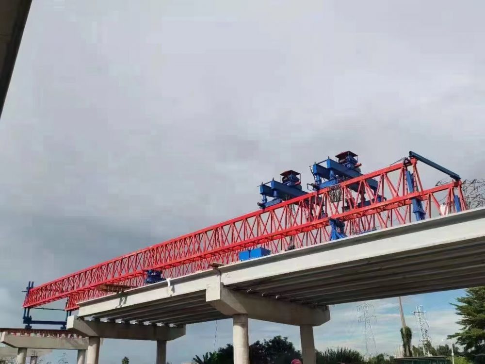 架橋機(jī)、提梁機(jī)廠(chǎng)家品牌、型號(hào)參數(shù)、出租租賃、安裝維修