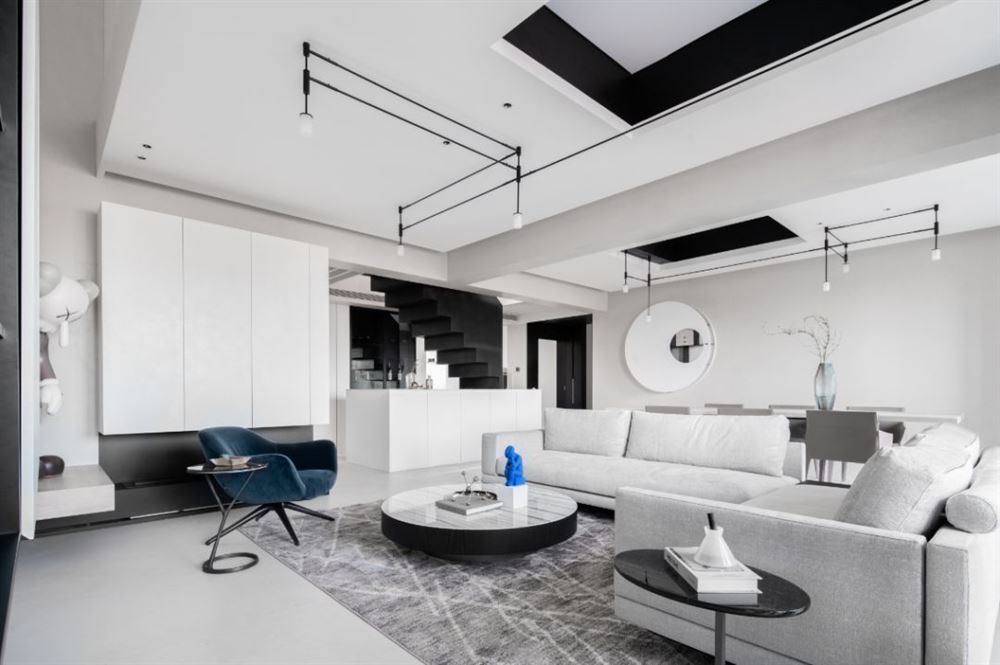 佛山市龍光&middot;玖悅灣現(xiàn)代風(fēng)格復(fù)式裝修案例