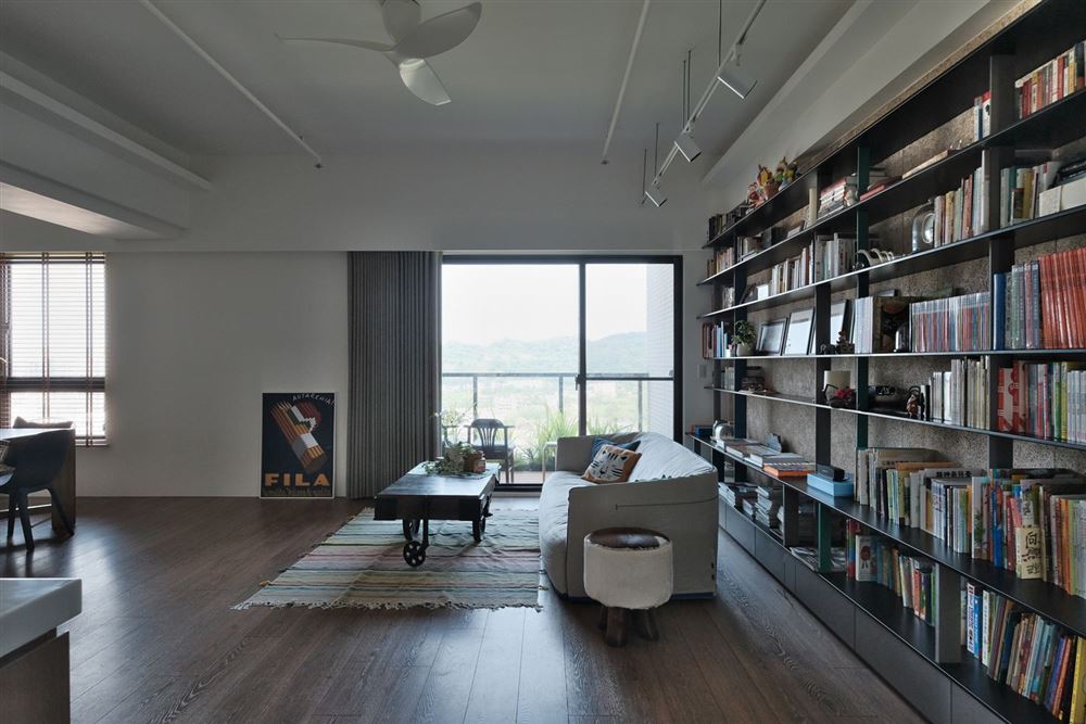 佛山市美的鷺湖森林度假區(qū)現(xiàn)代簡(jiǎn)約風(fēng)格三居室裝修案例