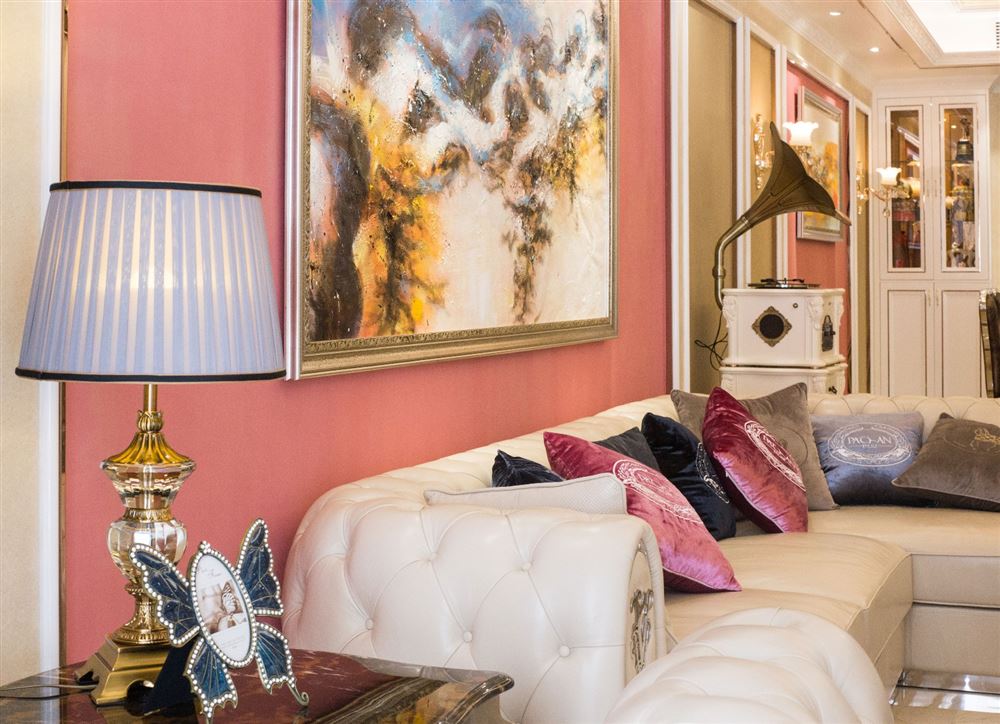 佛山市保利清能和府歐式風(fēng)格三居室裝修案例