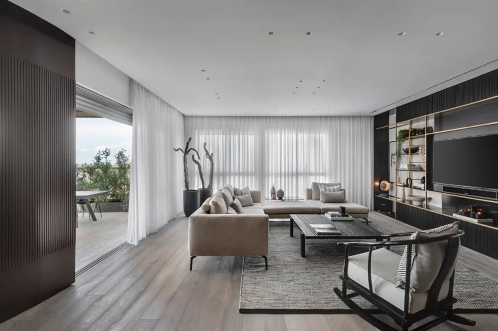 廣州市盛世名門輕奢風(fēng)格四居室裝修案例