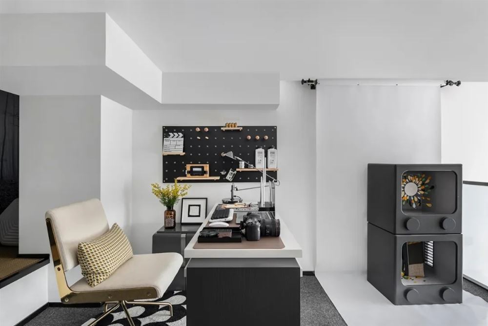 廣州市珠江帝景苑其他復(fù)式裝修案例