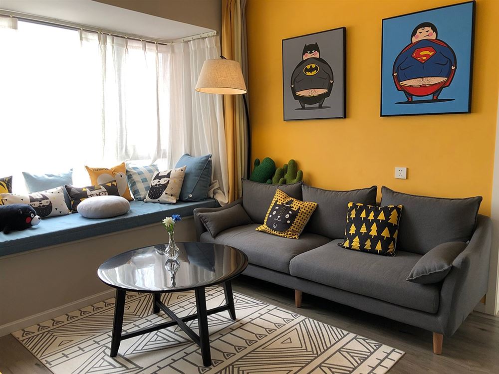 廣州市海珠半島花園三期北歐風(fēng)格三居室裝修案例