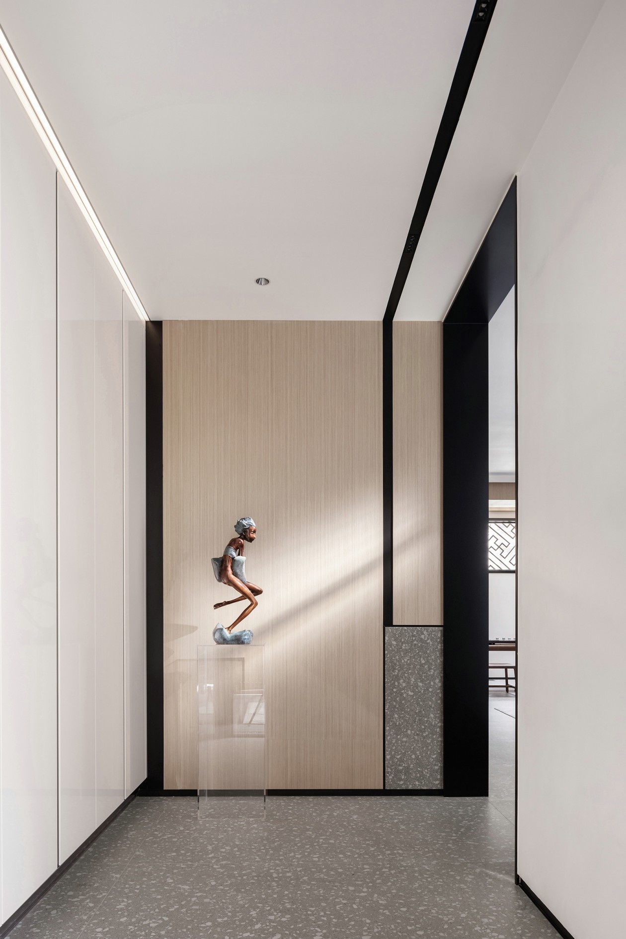 現(xiàn)代簡約風格室內(nèi)設計家裝案例-玄關