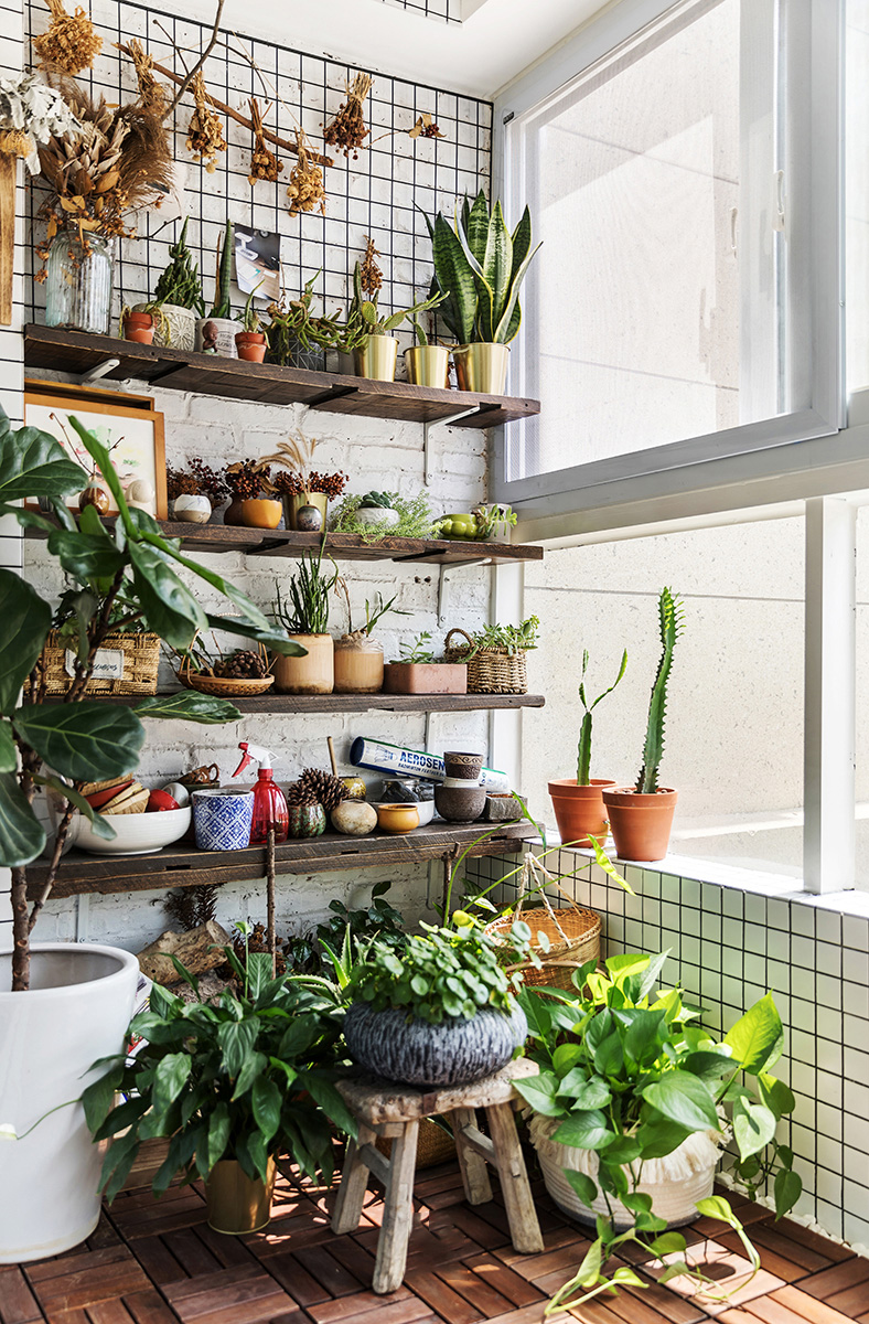 原木北歐風(fēng)室內(nèi)設(shè)計，帶著年輕人奮斗上進(jìn)心裝飾的溫馨小窩-陽臺