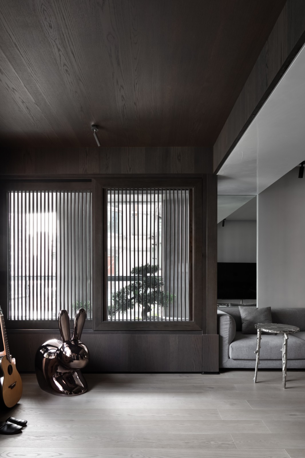 現(xiàn)代極簡風格家裝設計室內(nèi)裝修效果圖-玄關