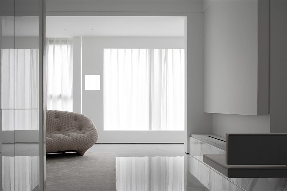 廣州市樂意居花苑現(xiàn)代簡約風(fēng)格三居室裝修案例