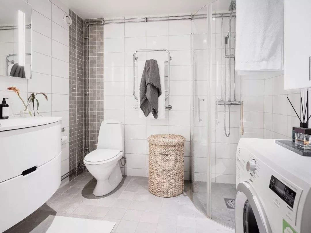 廣州裝修公司現(xiàn)代簡約風(fēng)格公寓裝修效果圖-衛(wèi)生間 廣州裝修公司現(xiàn)代簡約風(fēng)格公寓裝修效果圖-衛(wèi)生間