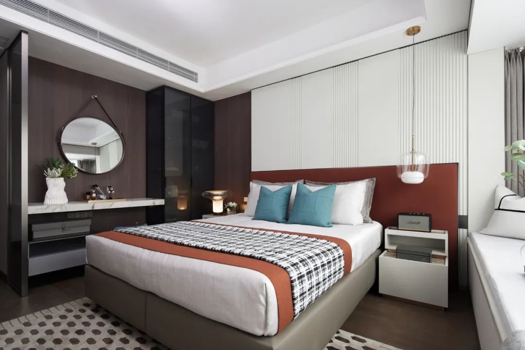 現(xiàn)代輕奢風格室內(nèi)設計家裝案例-臥室