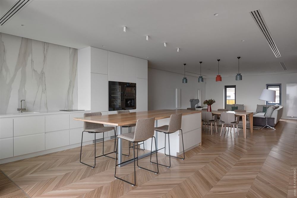 江門市鶴山碧桂園別墅現(xiàn)代簡約風格三居室裝修案例