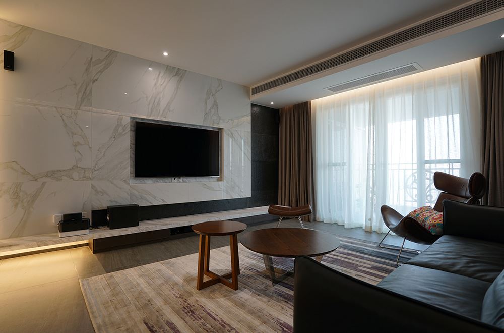 廣州市中?；ǔ菫超F(xiàn)代簡約風格三居室裝修案例