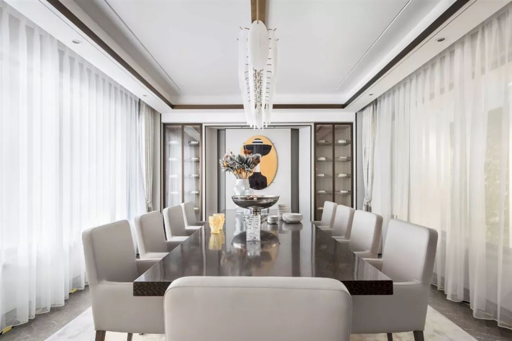 佛山市金茂綠島湖輕奢風(fēng)格別墅裝修案例