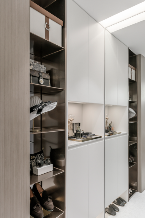 現(xiàn)代簡(jiǎn)約風(fēng)格室內(nèi)設(shè)計(jì)家裝案例-玄關(guān) 現(xiàn)代簡(jiǎn)約風(fēng)格室內(nèi)設(shè)計(jì)家裝案例-玄關(guān)