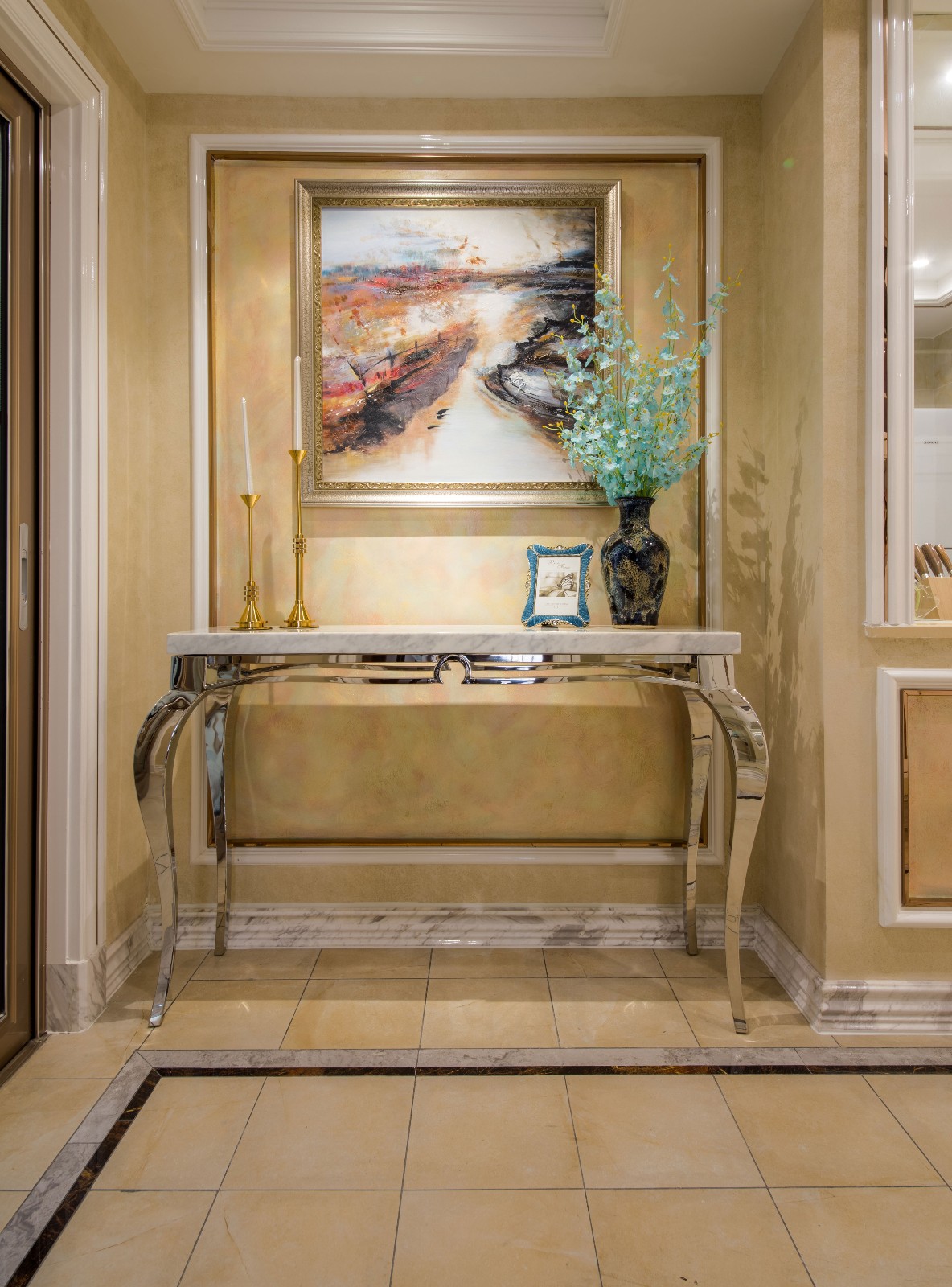 裝修公司歐式風(fēng)格室內(nèi)裝修效果圖-走廊 裝修公司歐式風(fēng)格室內(nèi)裝修效果圖-走廊