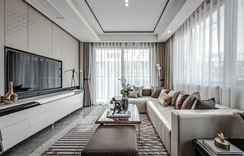 佛山市峰睿公館輕奢風格四居室裝修案例