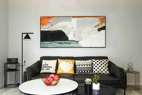 海口市海南新天地現(xiàn)代簡約風(fēng)格三居室裝修案例