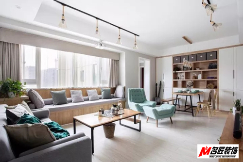 江門市東慶北路小區(qū)現(xiàn)代簡約風格三居室裝修案例