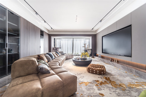 ?？谑心蠂崴钩莿e墅輕奢風(fēng)格四居室裝修案例